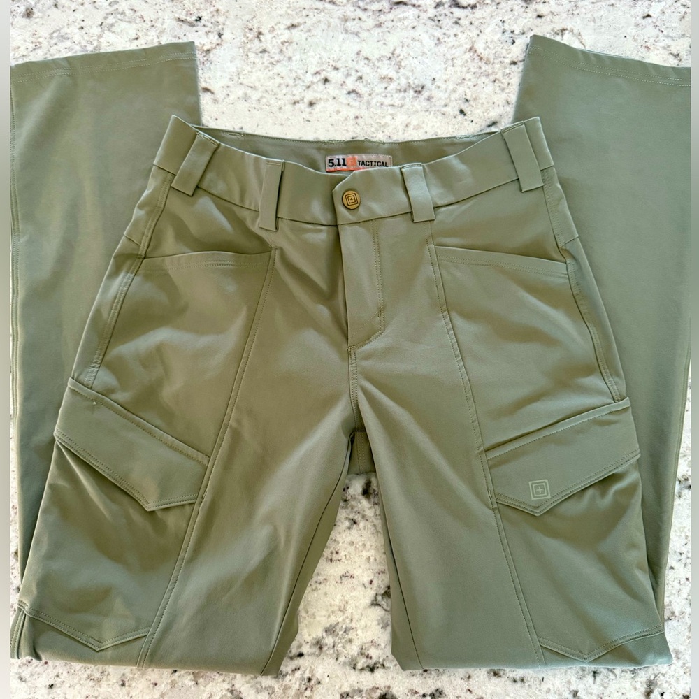 5.11 Tactical Women's Pants Green size 4